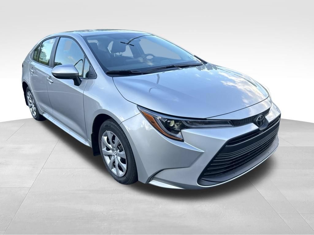 New 2026 Toyota Corolla LE FWD image 7
