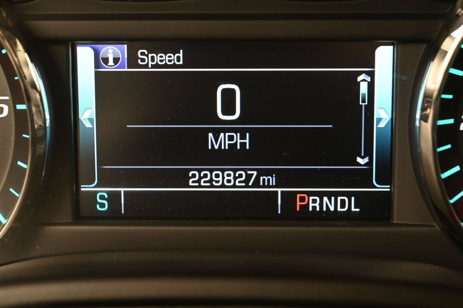 Used 2017 Chevrolet Tahoe LT AWD/4WD image 16