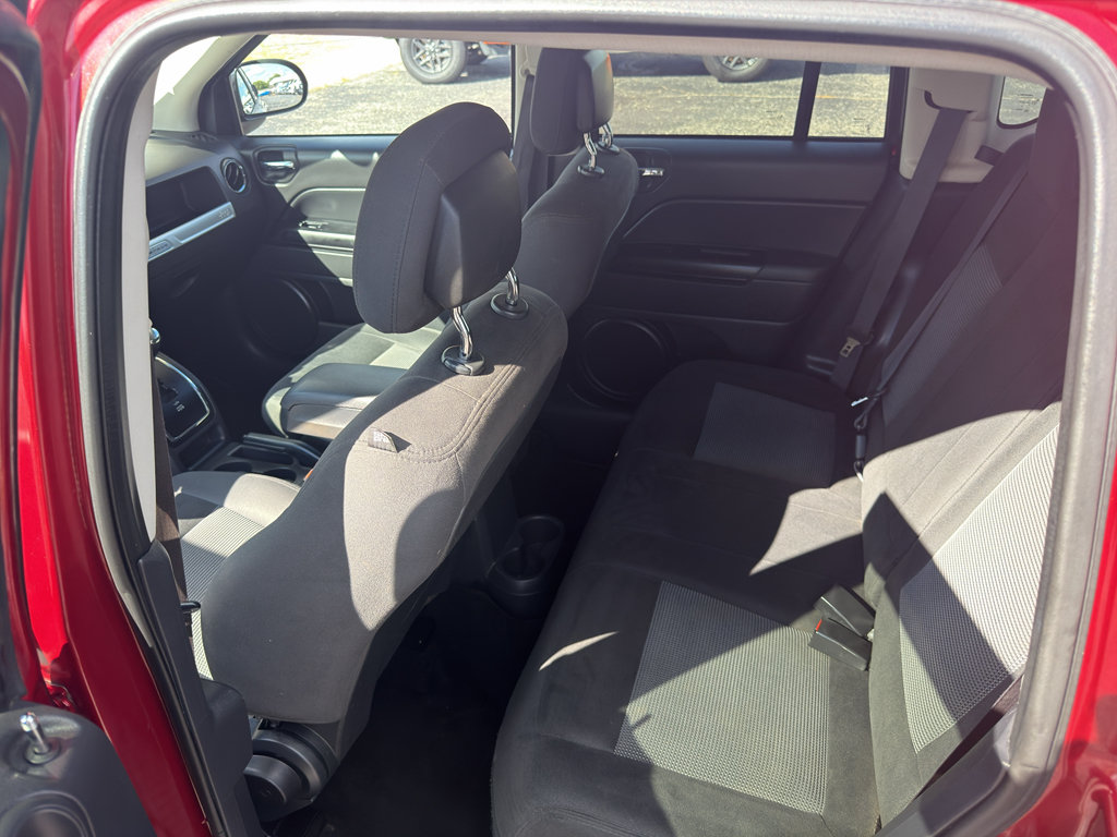 Used 2016 Jeep Compass Sport w/ Power Value Group FWD image 10