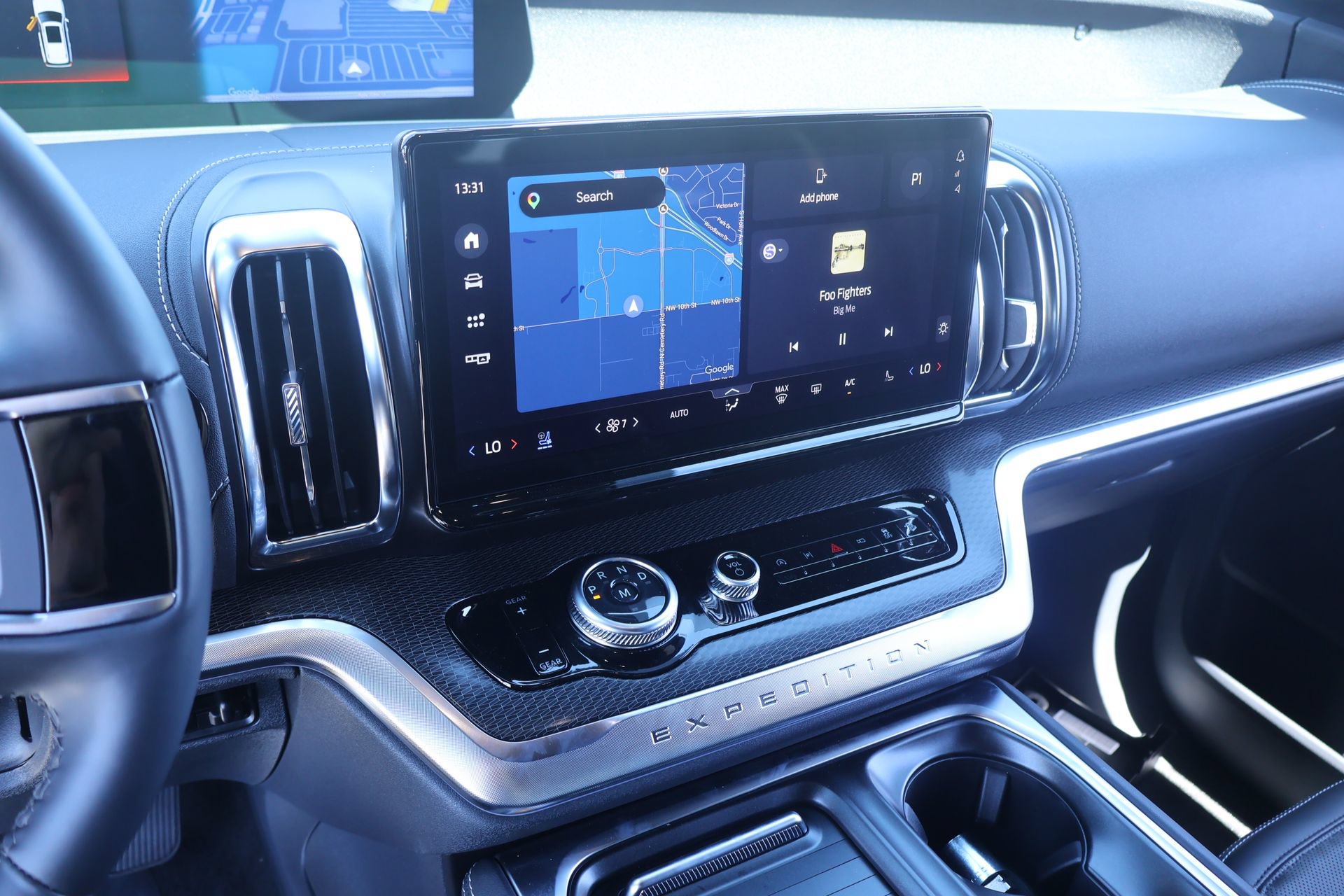 New 2027 Ford Expedition Platinum w/ Stealth Performance Package AWD/4WD image 5
