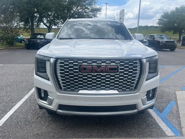 Used 2021 GMC Yukon XL Denali image 2
