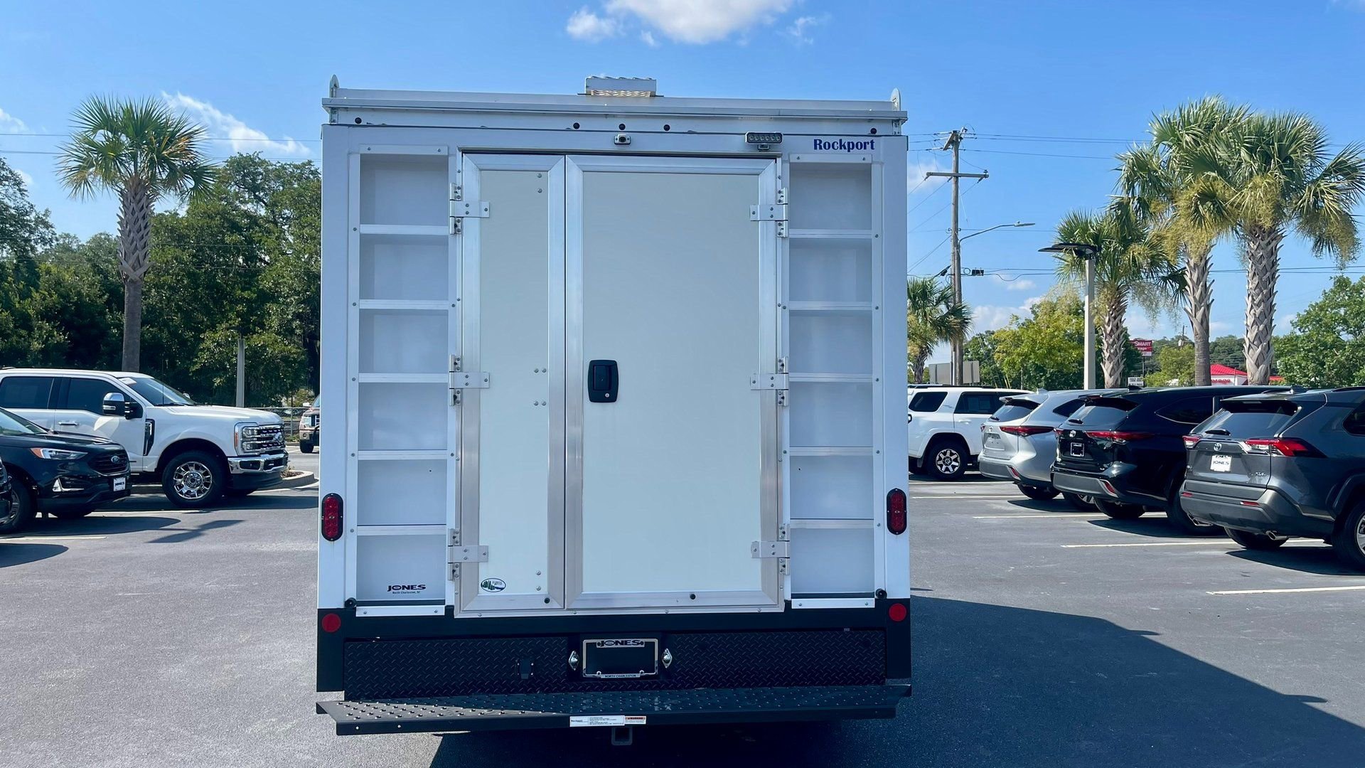 New 2024 Ford E-350 and Econoline 350 Super Duty w/ Power Windows & Locks Group RWD image 10