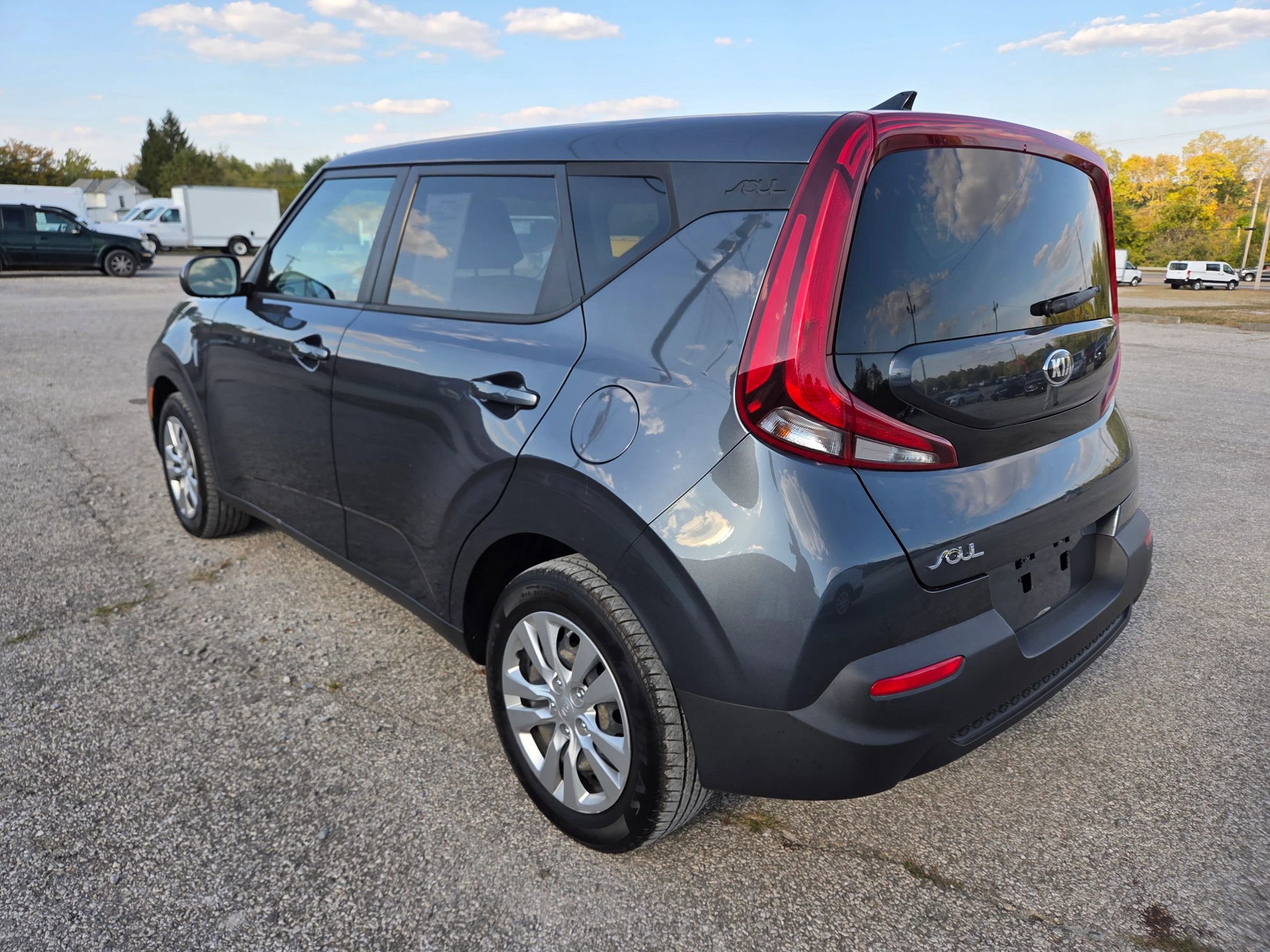 Used 2020 Kia Soul LX image 6