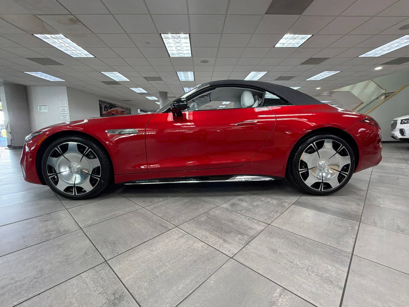 New 2026 Mercedes-Benz Maybach SL 680 image 5