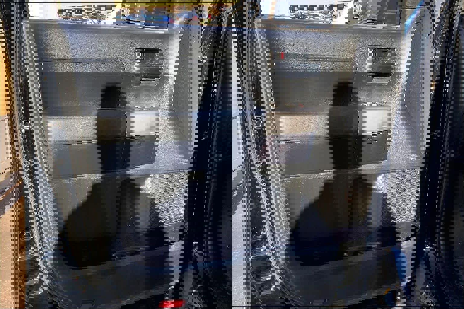 Used 2013 Toyota Tundra Double Cab 4.6L V8 6-Spd AT w/ SR5 Pkg image 19