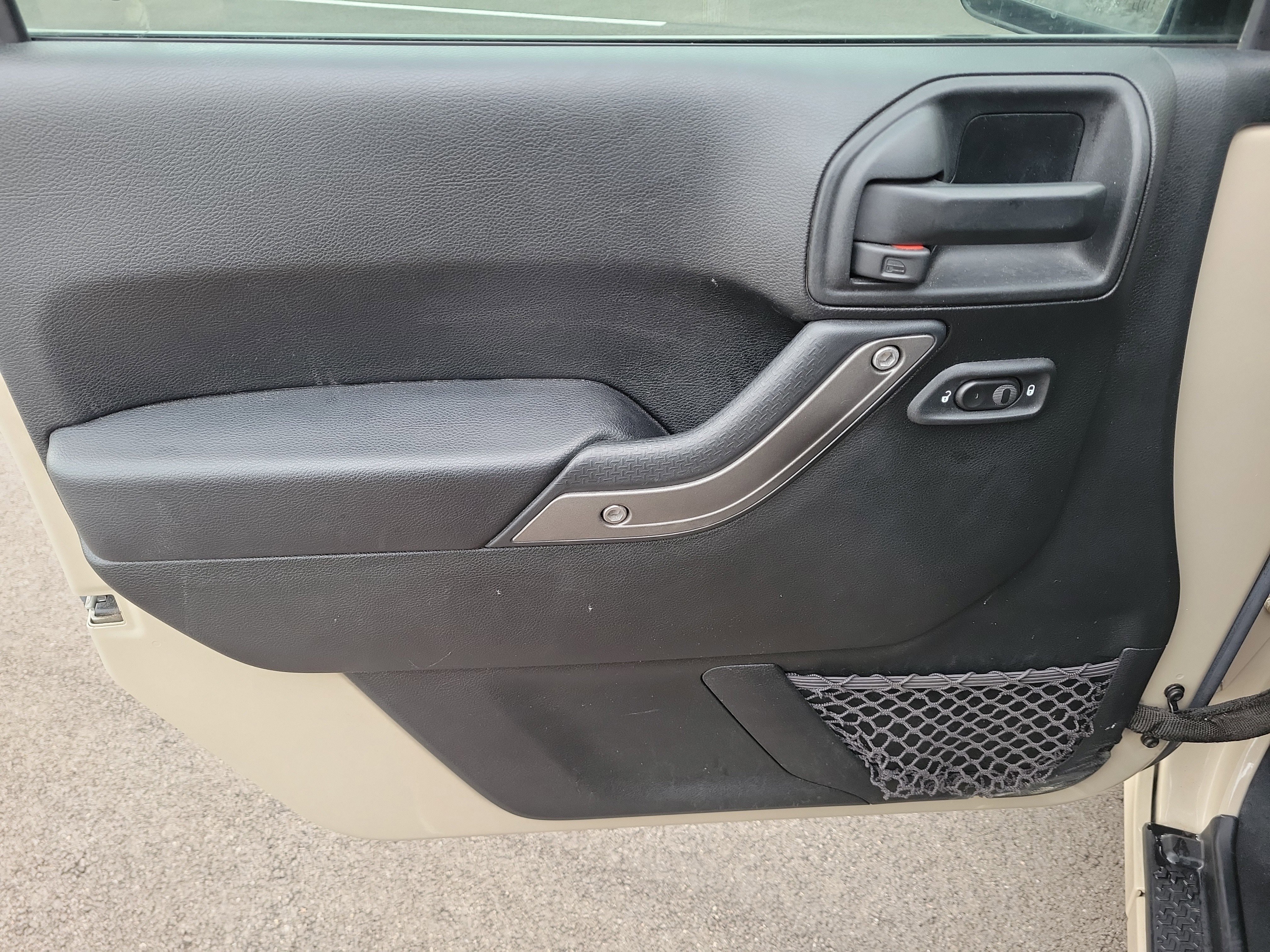 Used 2016 Jeep Wrangler Unlimited Sport w/ Quick Order Package 24S image 17