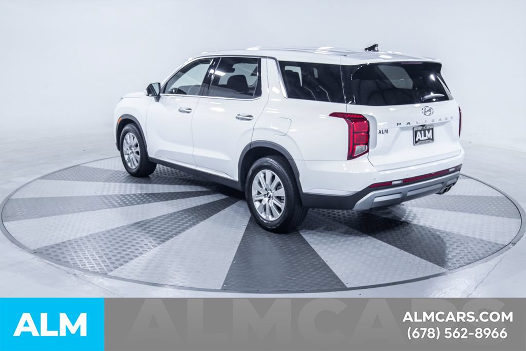 Used 2025 Hyundai Palisade SE FWD image 7