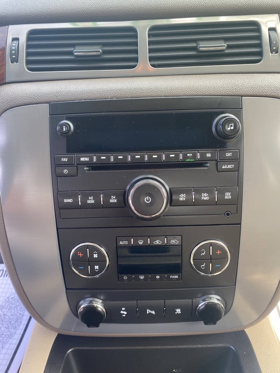 Used 2010 GMC Sierra 2500 SLT w/ SLT Convenience Package AWD/4WD image 12