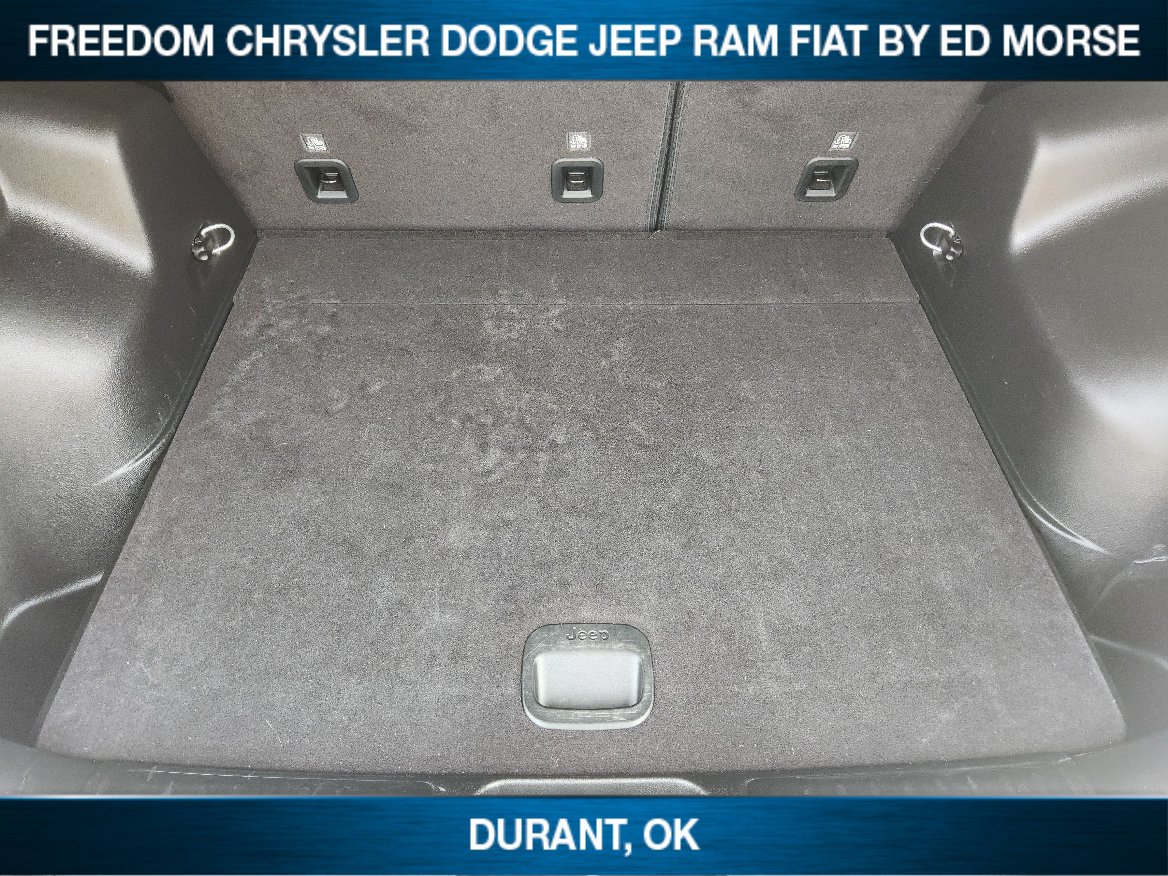 Used 2022 Jeep Cherokee Latitude AWD/4WD image 21