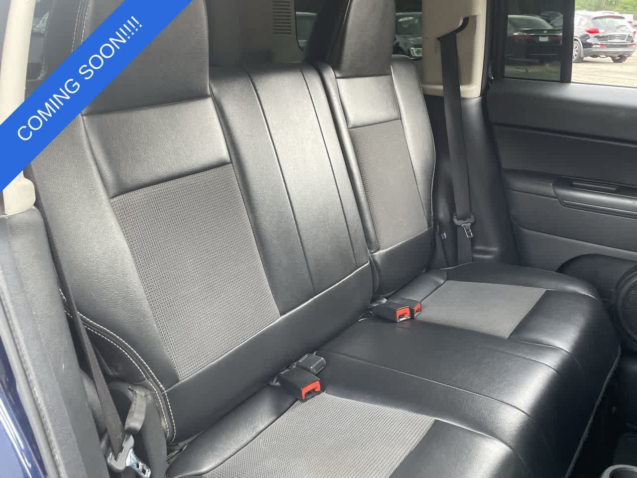 Used 2014 Jeep Patriot Latitude w/ Freedom Edition Package FWD image 15