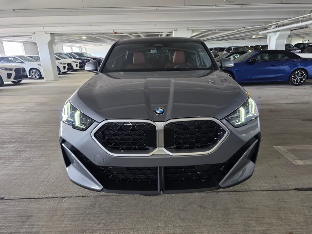 New 2026 BMW X2 xDrive28i w/ Convenience Package image 2