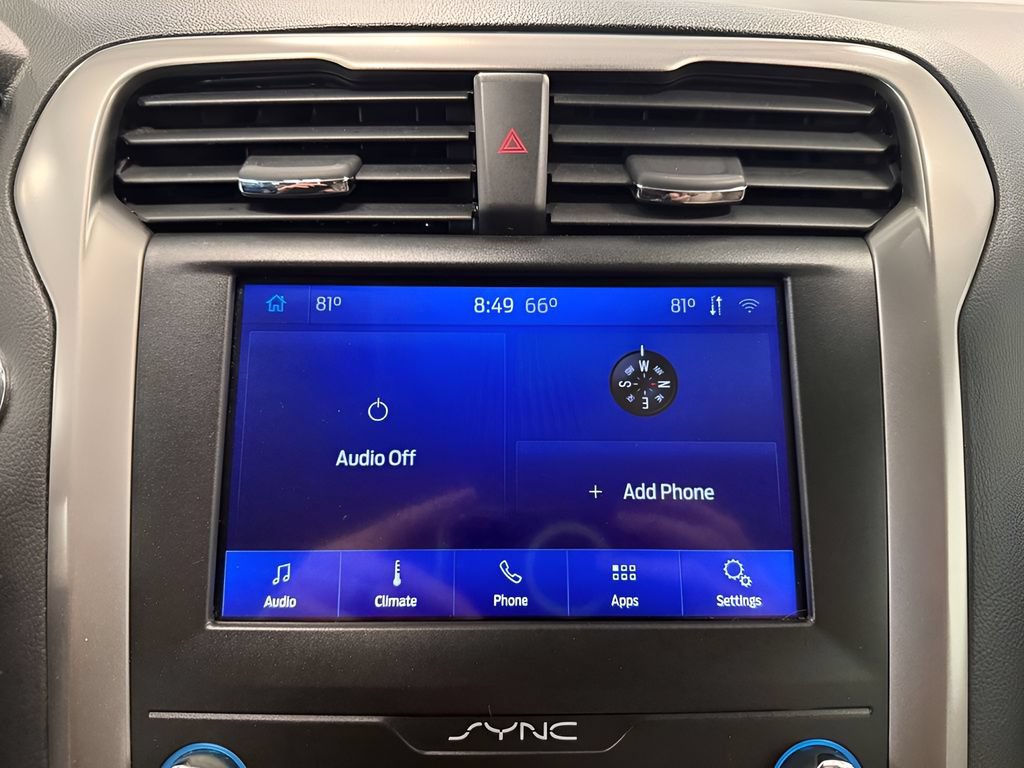 Used 2020 Ford Fusion SEL FWD image 22
