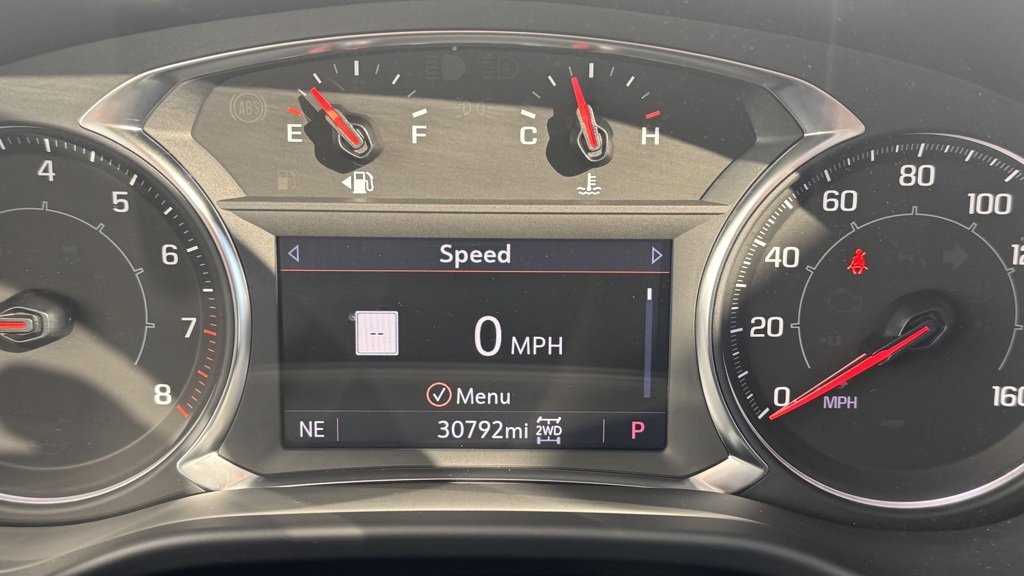 Used 2023 GMC Acadia AT4 w/ Preferred Package image 24