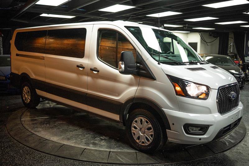 Used 2024 Ford Transit 350 XLT RWD image 5