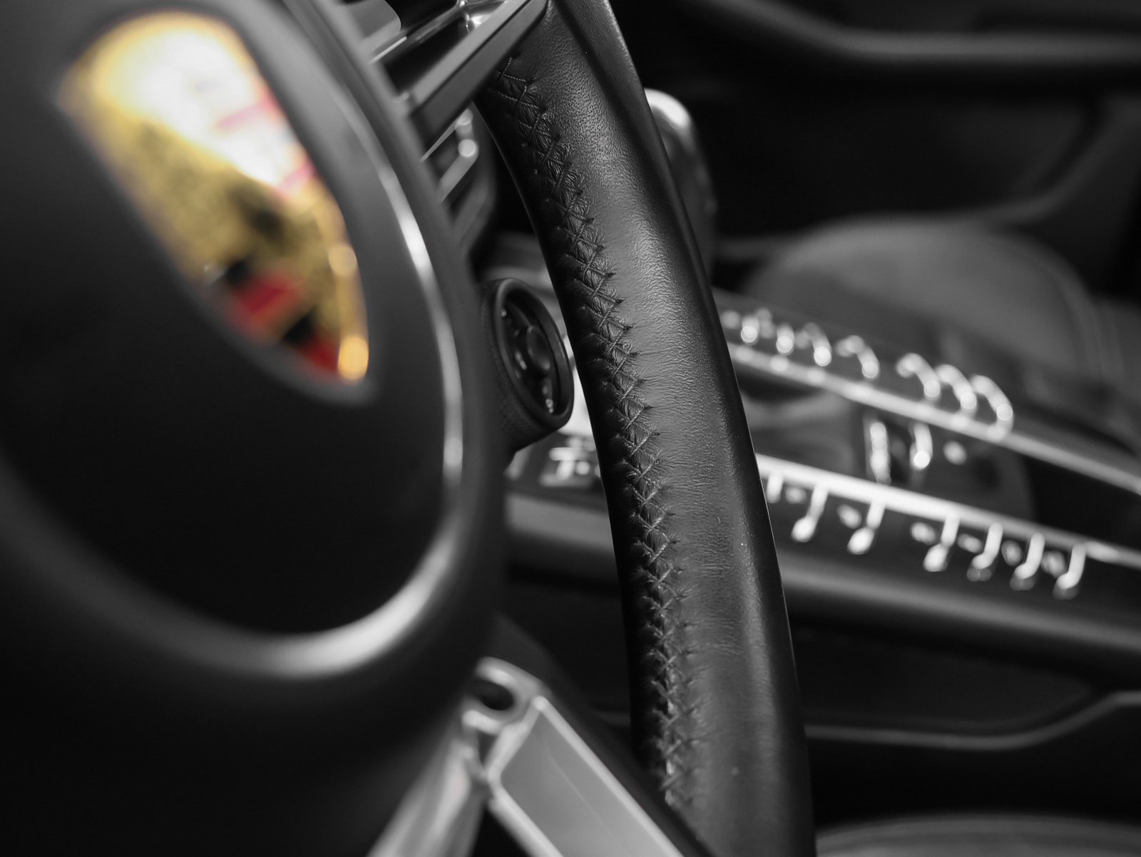 Used 2021 Porsche Macan GTS image 40