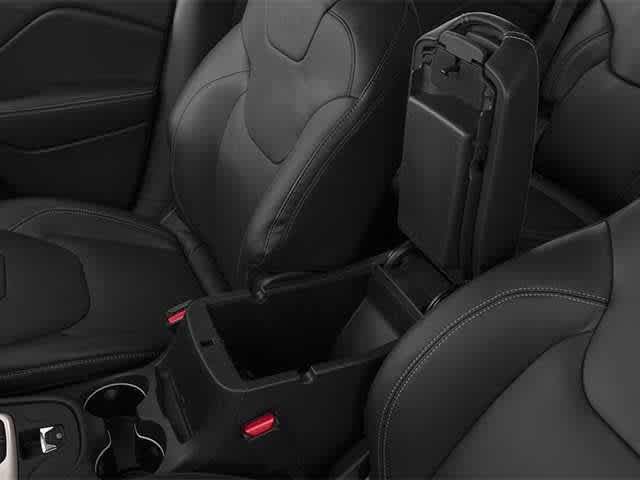 Used 2014 Jeep Cherokee Latitude FWD image 10