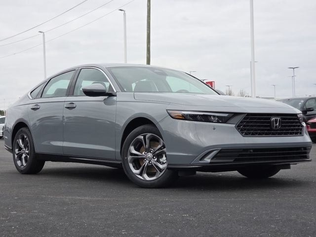 New 2026 Honda Accord EX-L image 2