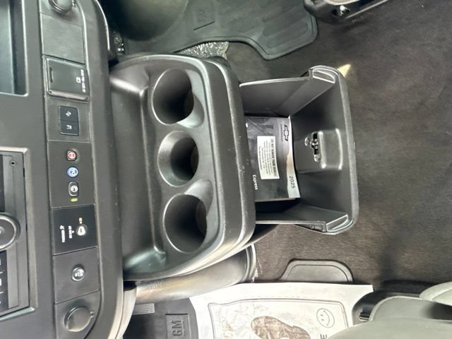 Used 2025 Chevrolet Express 3500 LT w/ LT Preferred Equipment Group RWD image 23