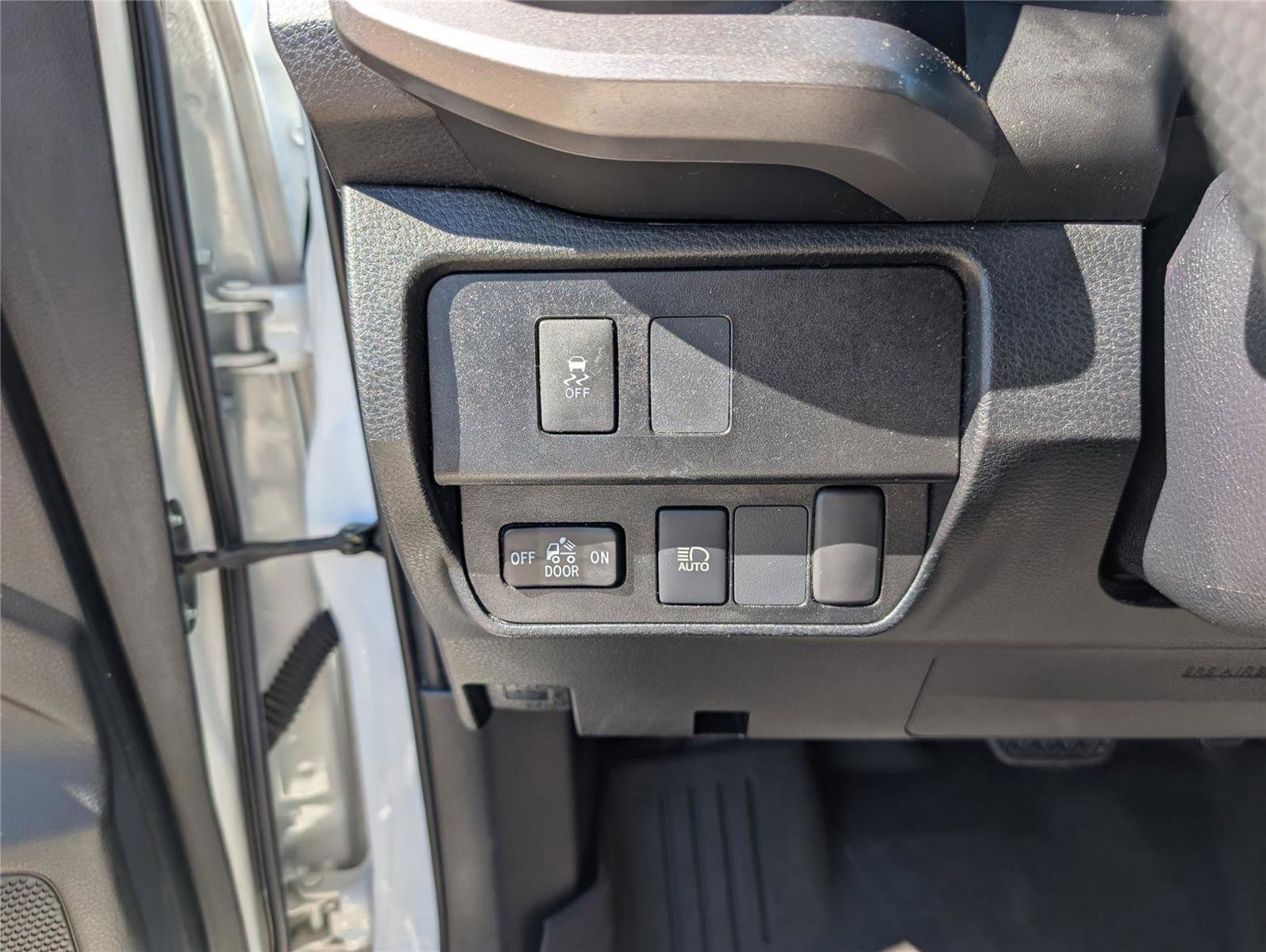 Used 2021 Toyota Tacoma SR5 image 22