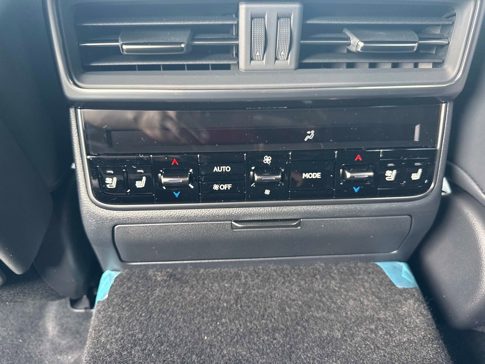 New 2026 Lexus LX 700h Luxury image 15