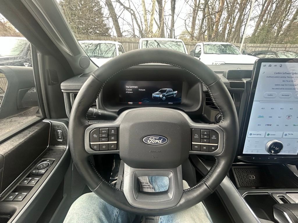 Used 2024 Ford F150 Lightning Flash AWD/4WD image 13