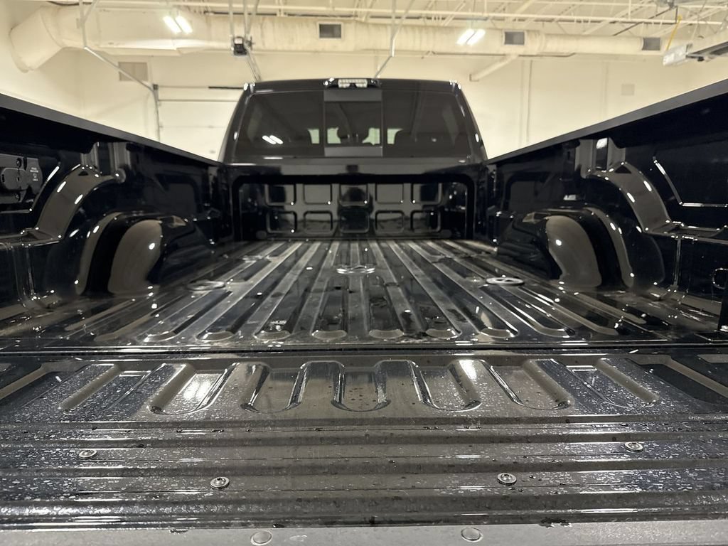 New 2026 RAM 3500 Tradesman AWD/4WD image 24