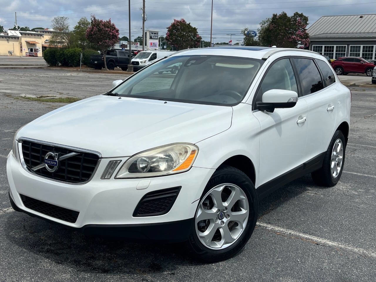 Used 2013 Volvo XC60 3.2 Premier Plus FWD image 1