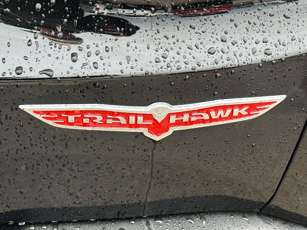 Used 2022 Jeep Renegade Trailhawk w/ Trailer Tow Group image 8