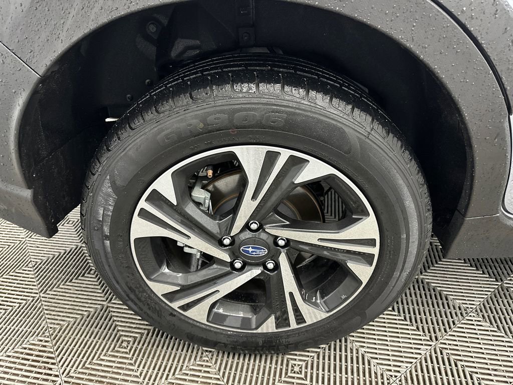 Used 2025 Subaru Crosstrek 2.0i Premium AWD/4WD image 18