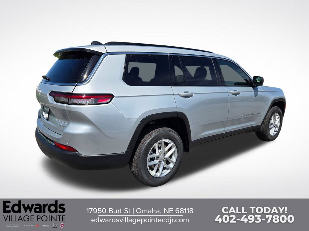 New 2026 Jeep Grand Cherokee L Laredo AWD/4WD image 3