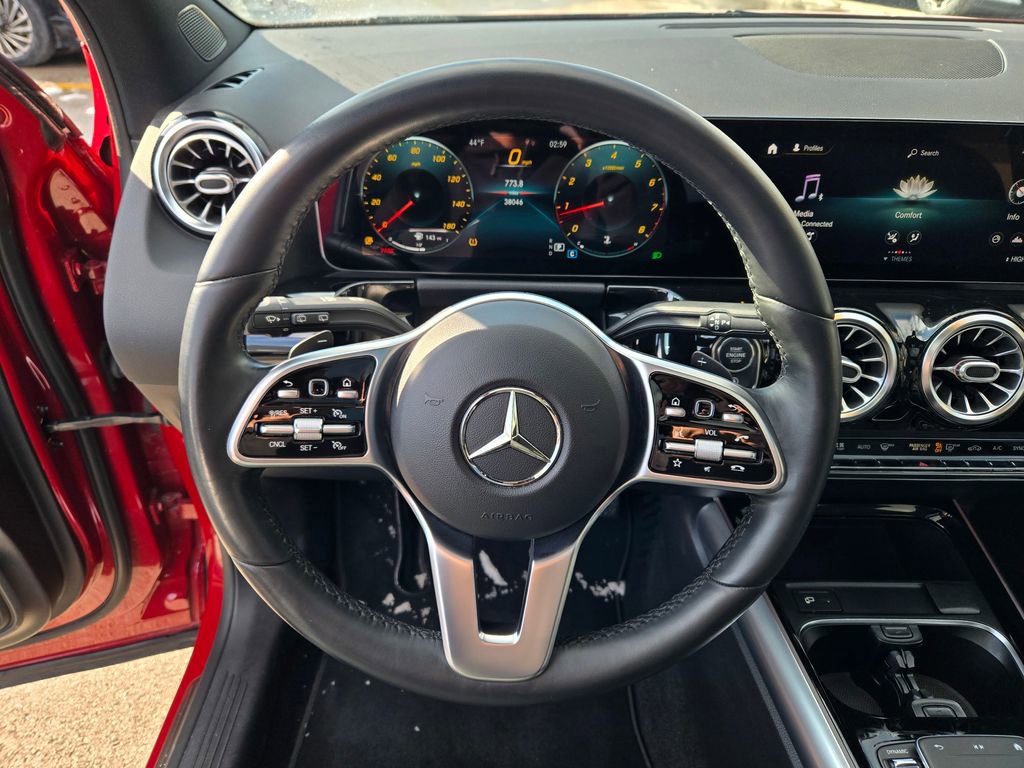 Used 2021 Mercedes-Benz GLA 250 4MATIC image 42