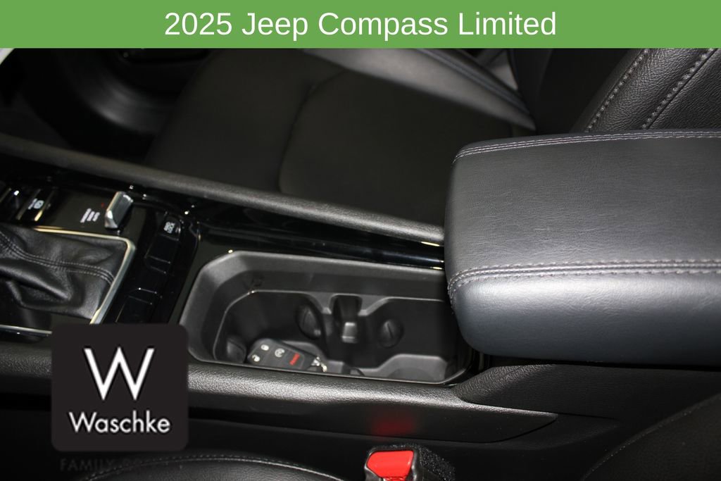 New 2025 Jeep Compass Limited w/ Sun & Sound Group image 31