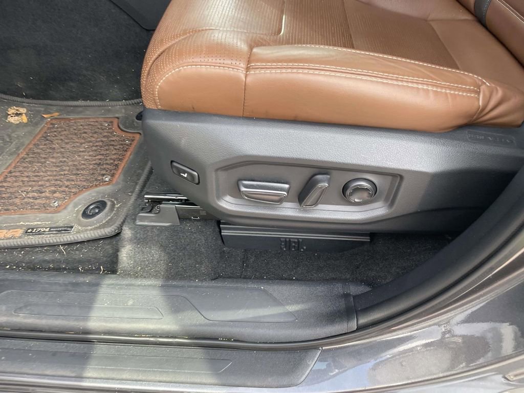 Used 2023 Toyota Tundra 1794 Edition image 29