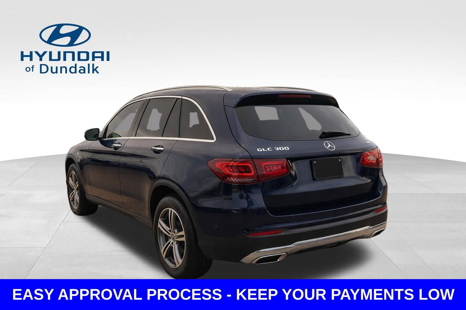 Used 2021 Mercedes-Benz GLC 300 4MATIC image 5