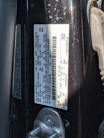 Used 2020 Ford Escape SE image 14