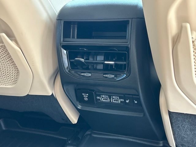 Used 2022 Jeep Grand Cherokee Limited AWD/4WD image 41