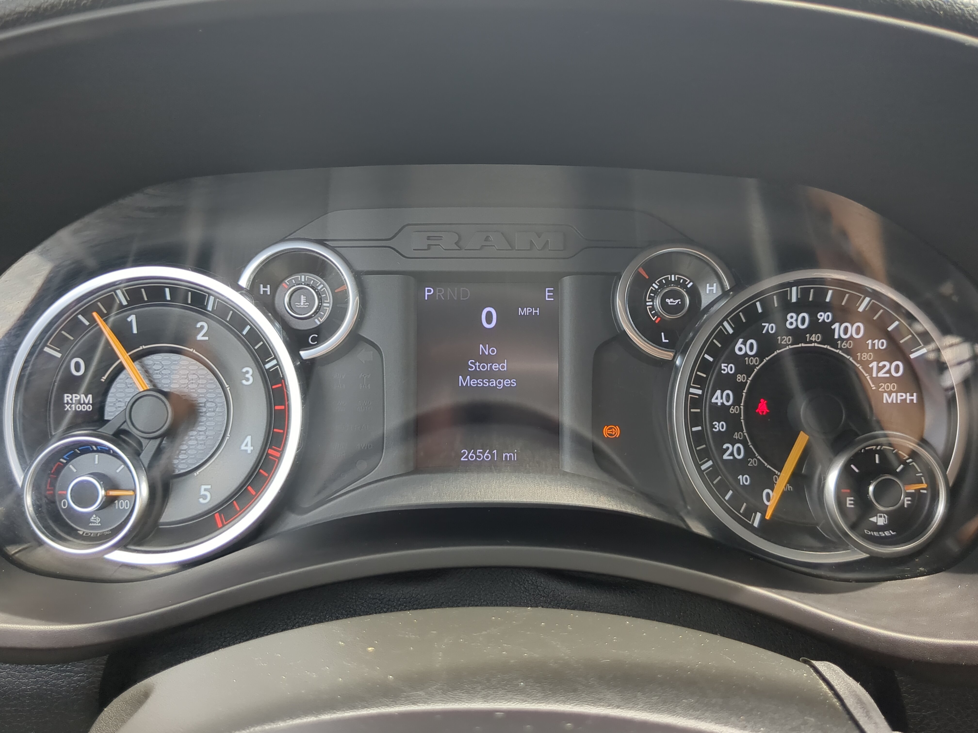 Used 2022 RAM 5500 Tradesman w/ Chrome Appearance Group RWD image 22