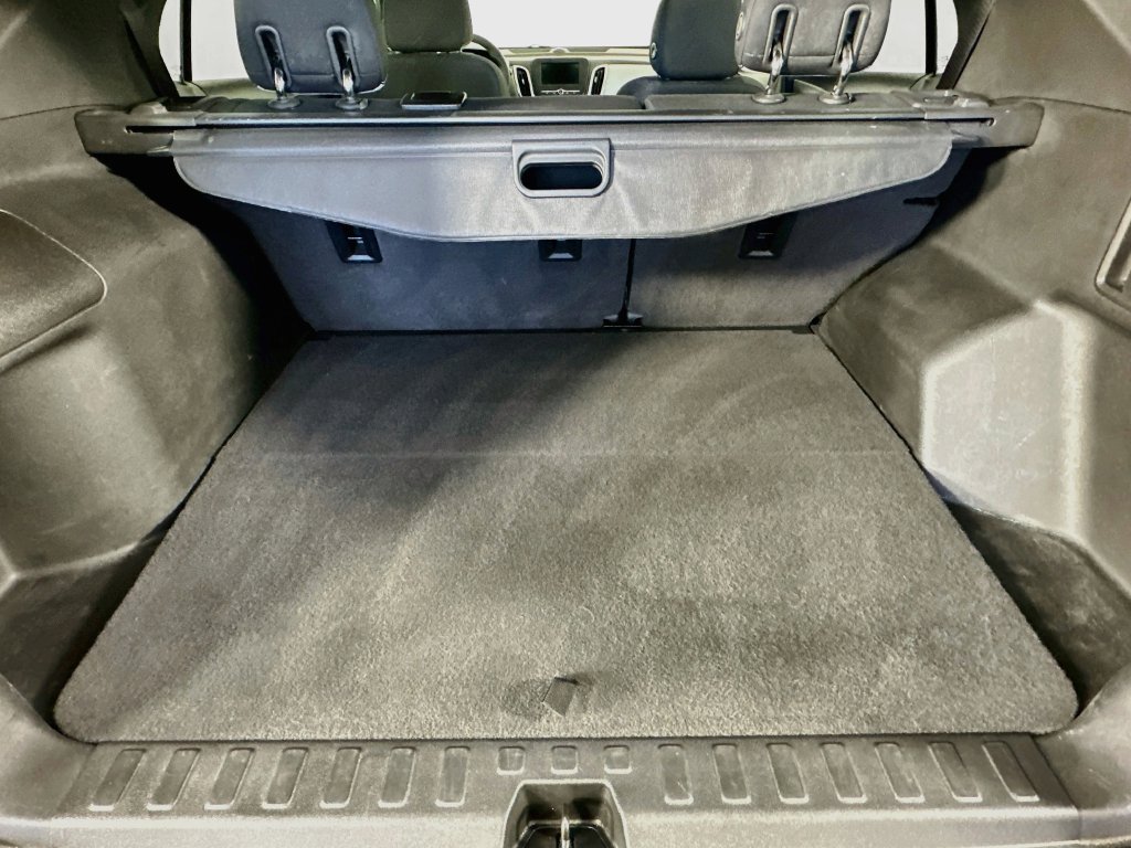 Used 2020 Chevrolet Equinox LT AWD/4WD image 30