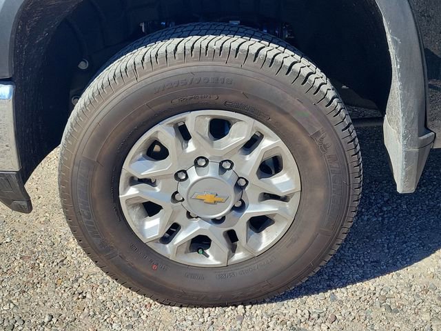 Used 2026 Chevrolet Silverado 2500 LT w/ Convenience Package image 5
