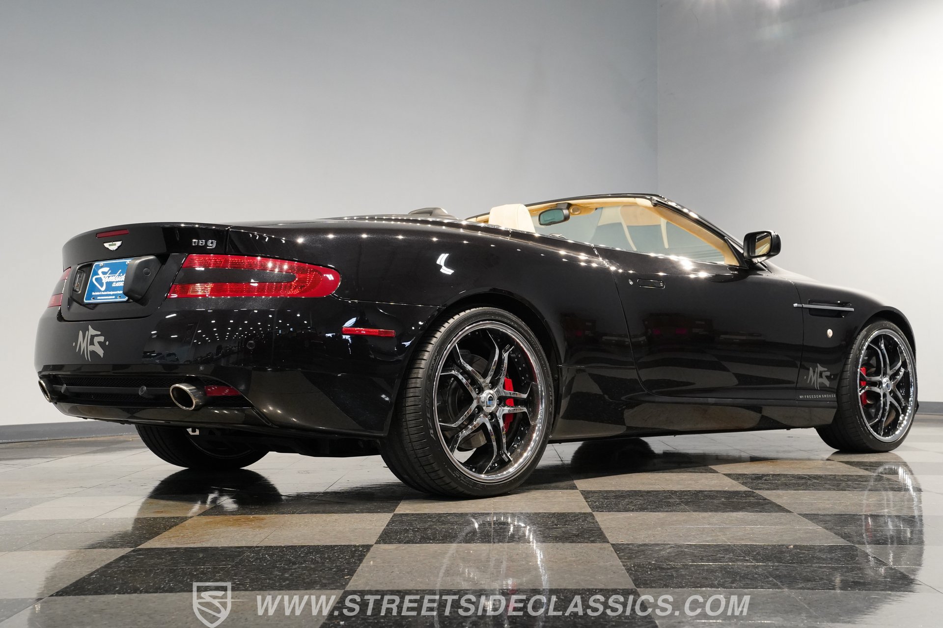 Used 2007 Aston Martin DB9 Volante RWD image 28