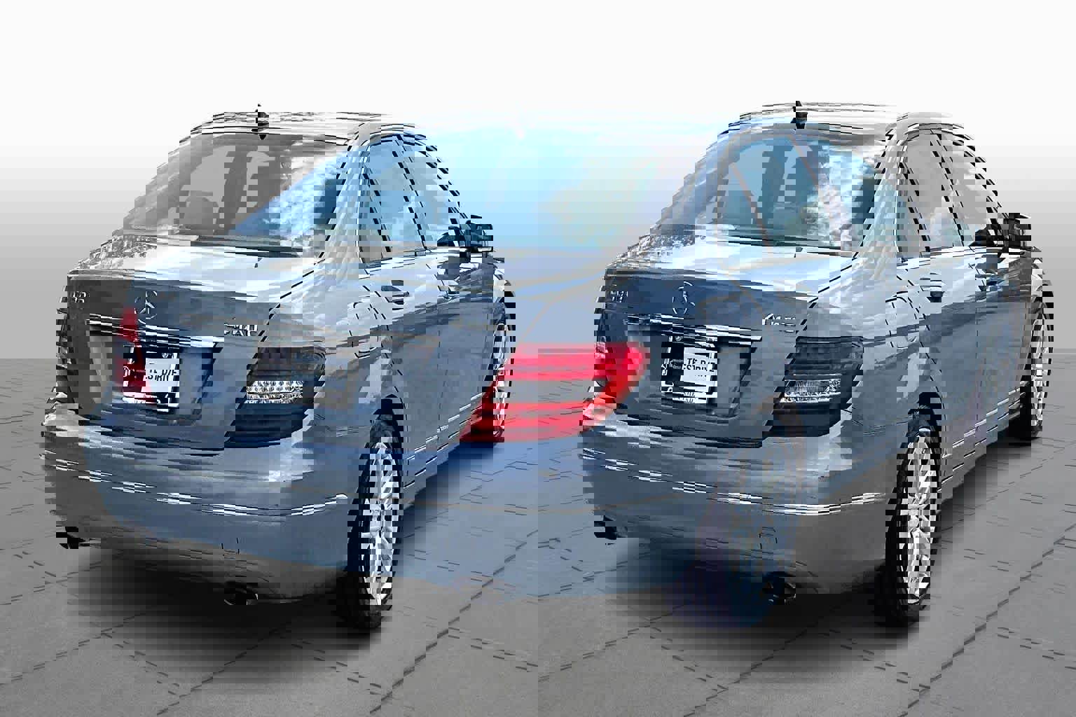 Used 2012 Mercedes-Benz C 300 4MATIC Sedan image 12