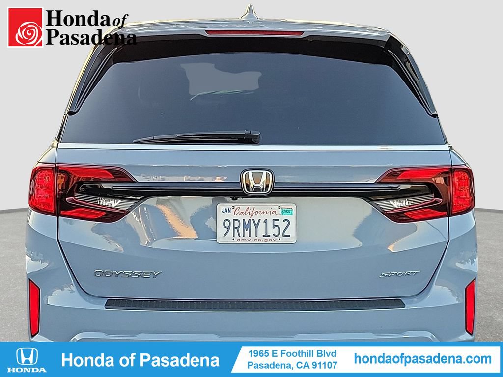 Certified 2025 Honda Odyssey Sport-L image 3