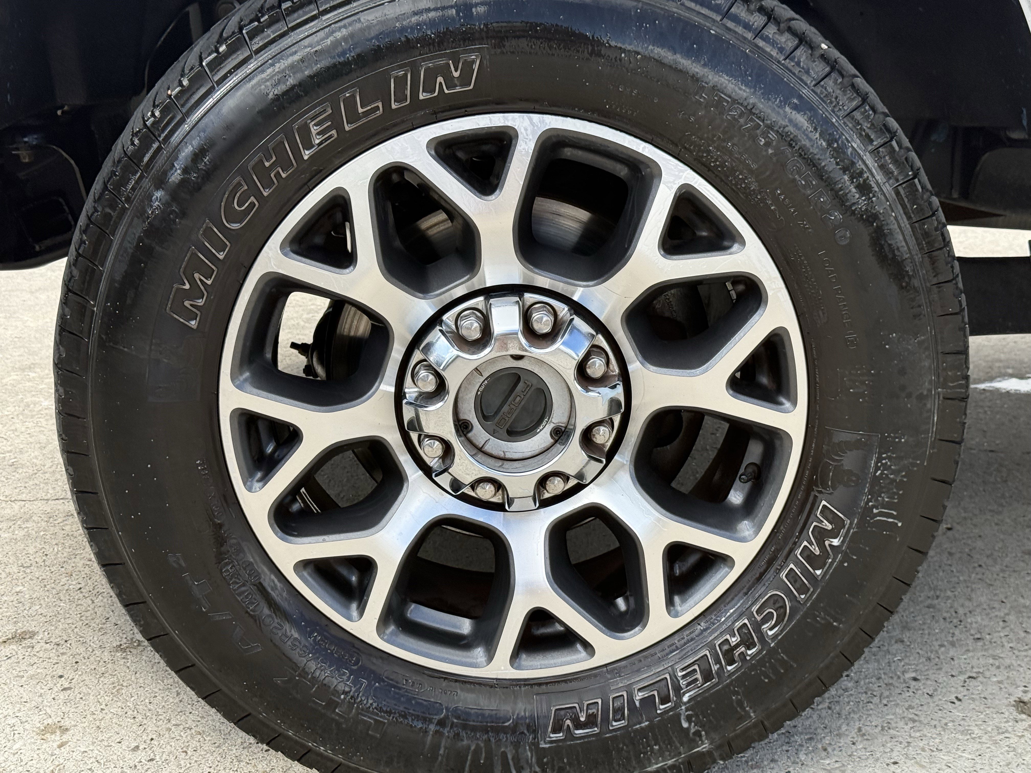 Used 2020 Ford F250 Lariat w/ Lariat Value Package image 12