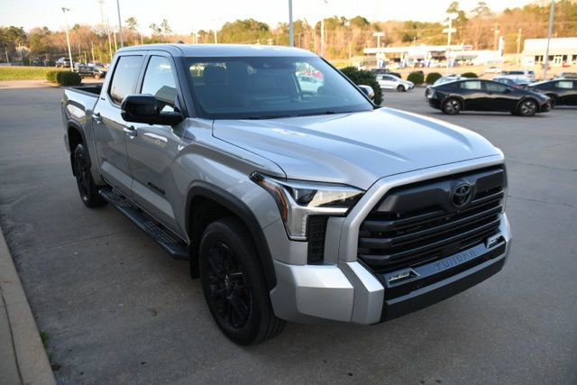 Used 2025 Toyota Tundra Limited image 7