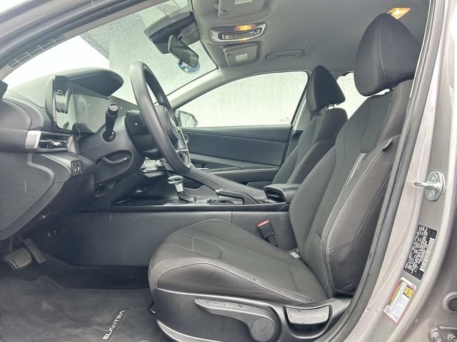 Certified 2024 Hyundai Elantra SEL FWD image 12