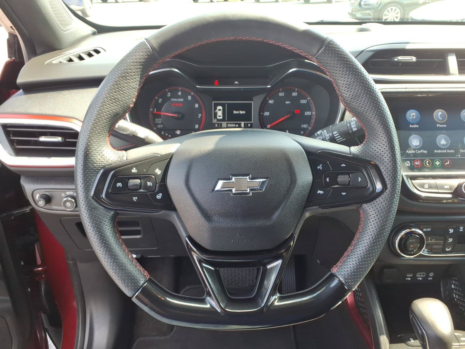 Used 2023 Chevrolet TrailBlazer RS w/ Convenience Package AWD/4WD image 19