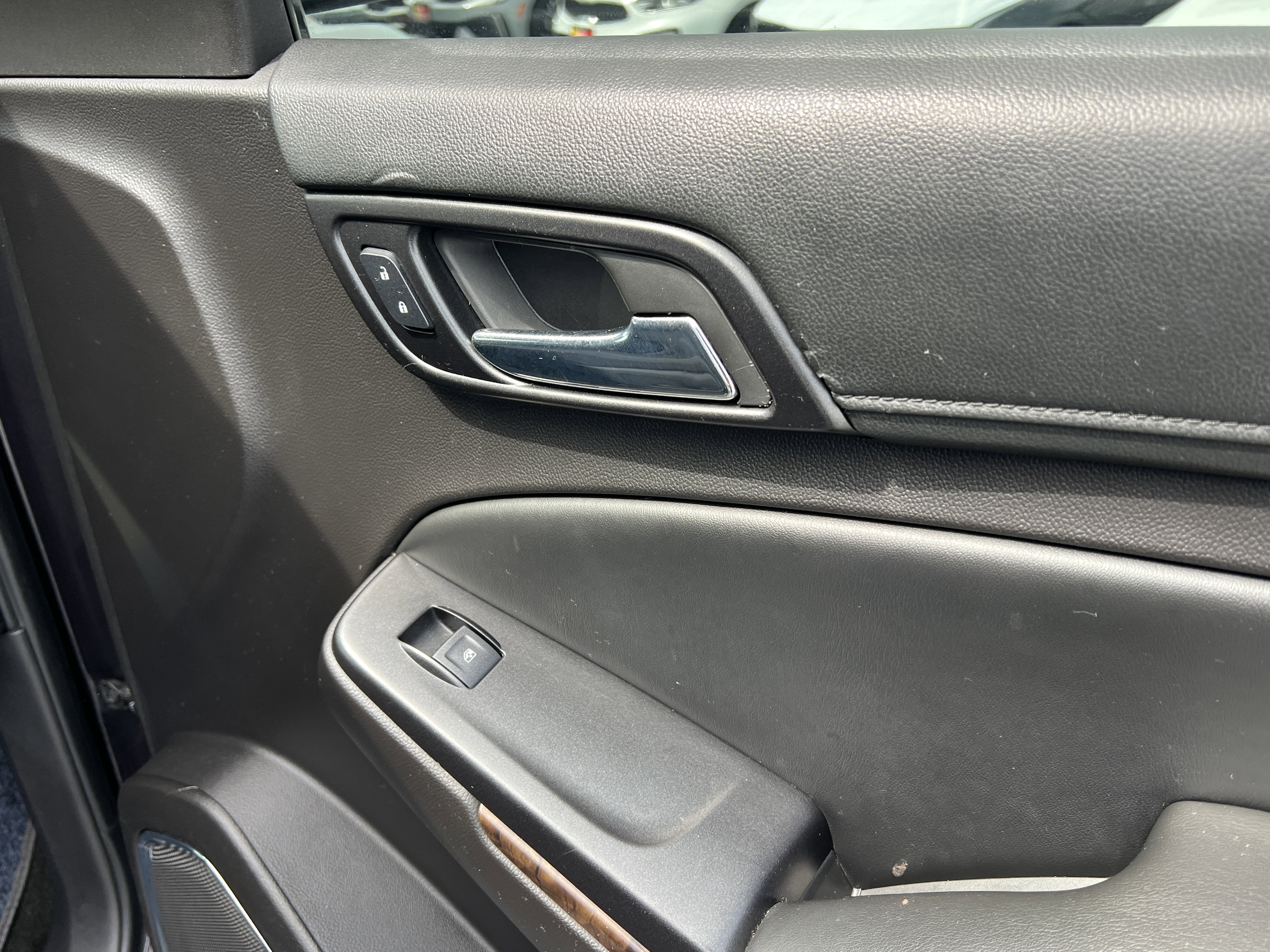 Used 2016 Chevrolet Tahoe LS image 19