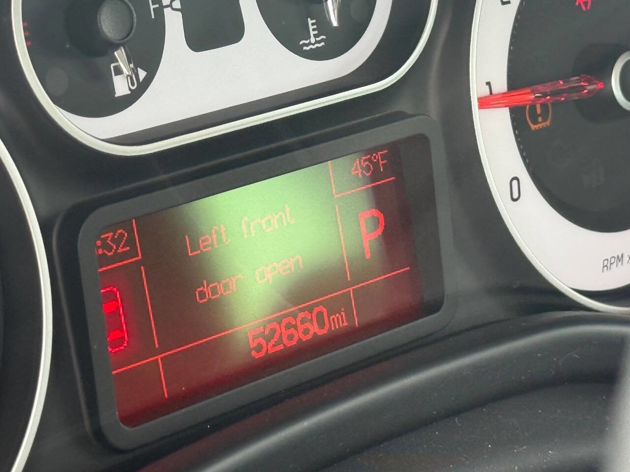 Used 2017 FIAT 500L Pop w/ Popular Equipment Package image 7