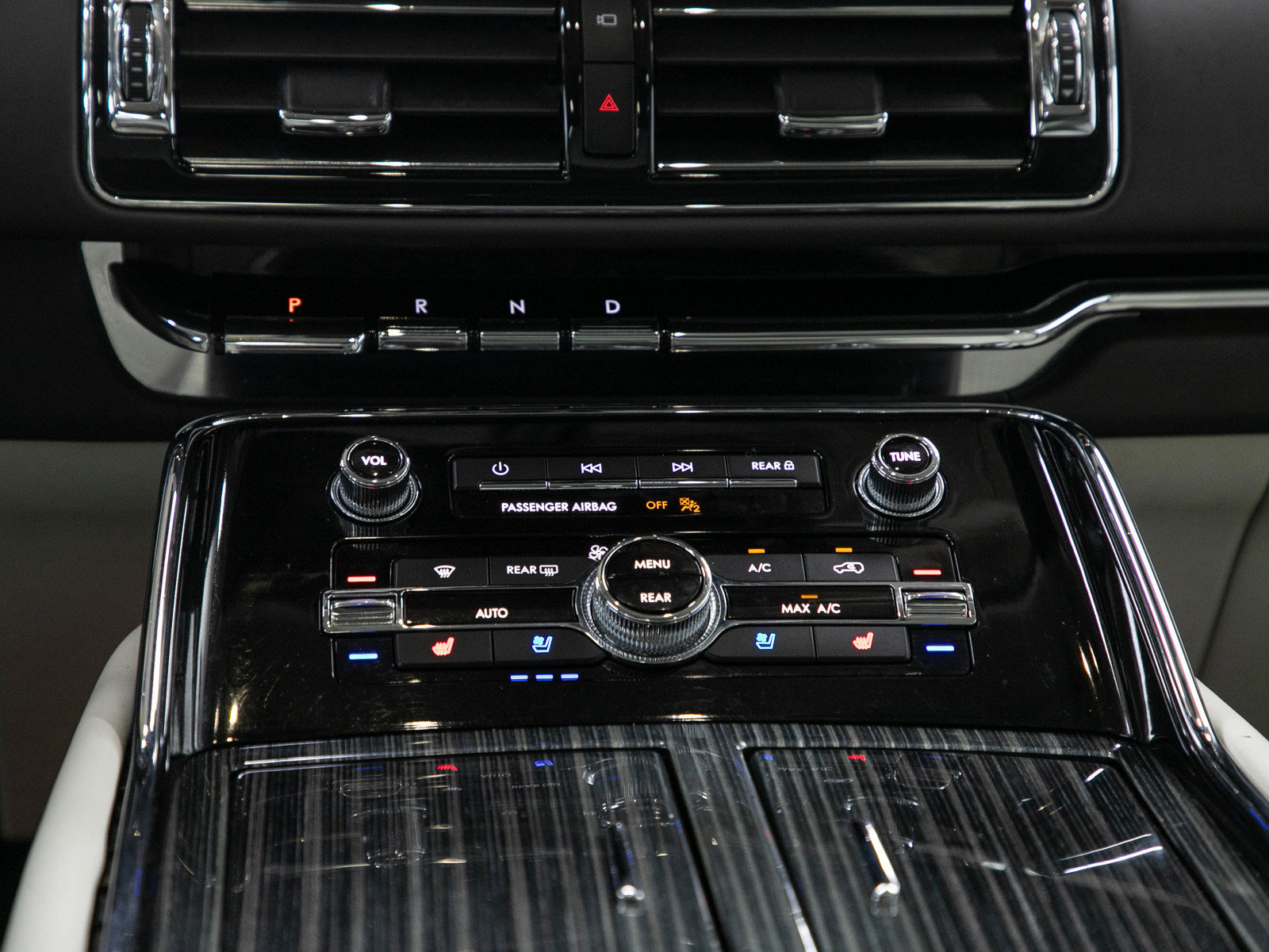 Used 2022 Lincoln Navigator L Black Label AWD/4WD image 23