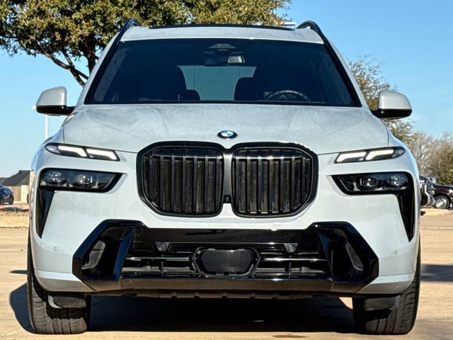 Used 2023 BMW X7 xDrive40i w/ M Sport Package image 2